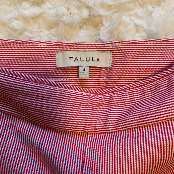 Talula Sailor Stripe Shorts- size 4 - Picture 3 of 5